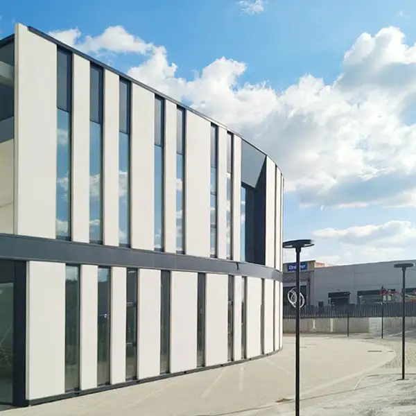 Comercial, haz clic para ver proyectos